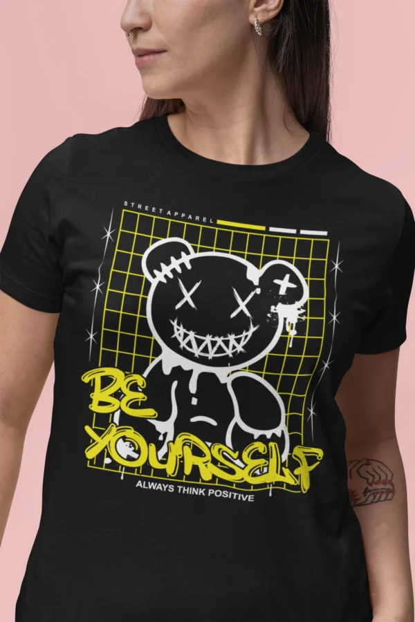 Streetwear Be Yourself Bear T-Shirt