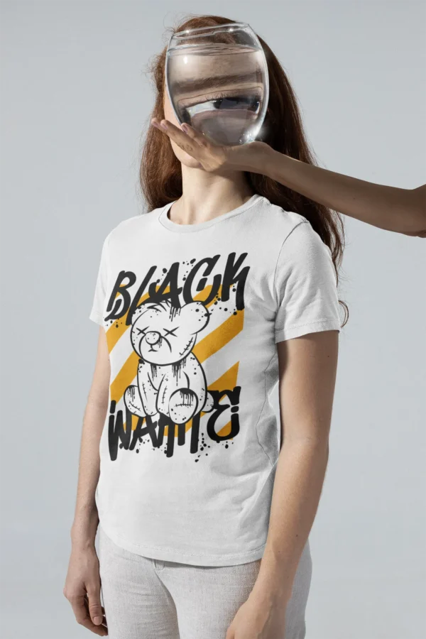 Streetwear Black Bear T-Shirt