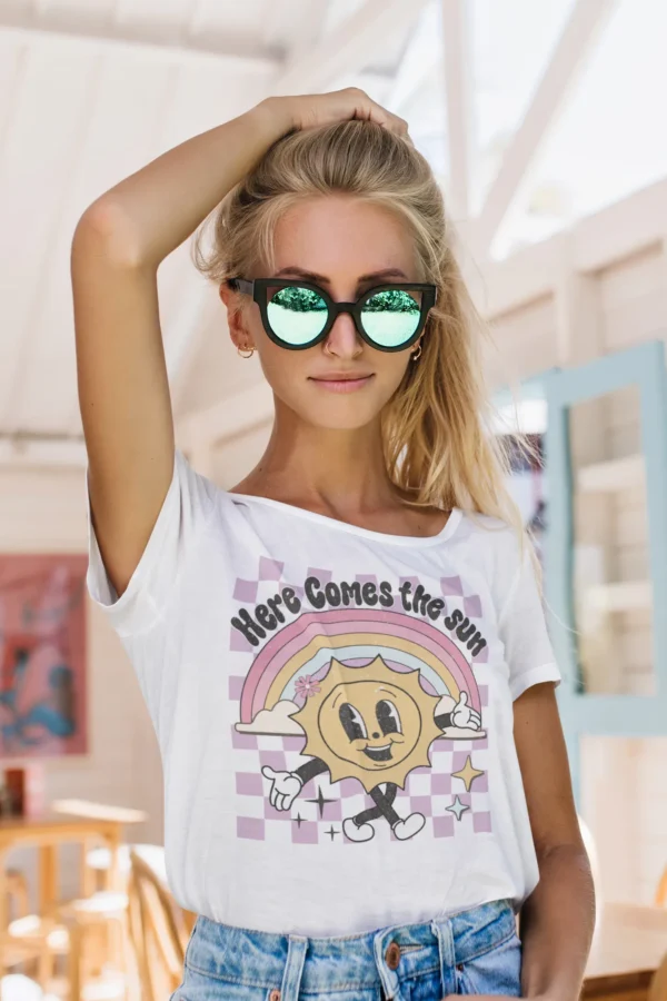 Summer Here Comes The Sun Woman T-shirt