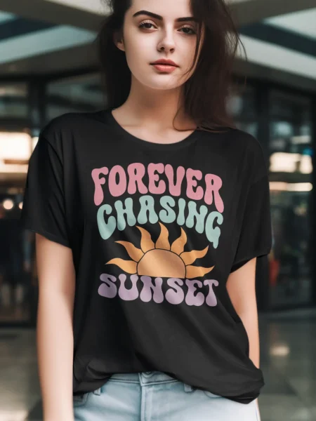 Summer Forever Chasing Sunset Woman T-shirt